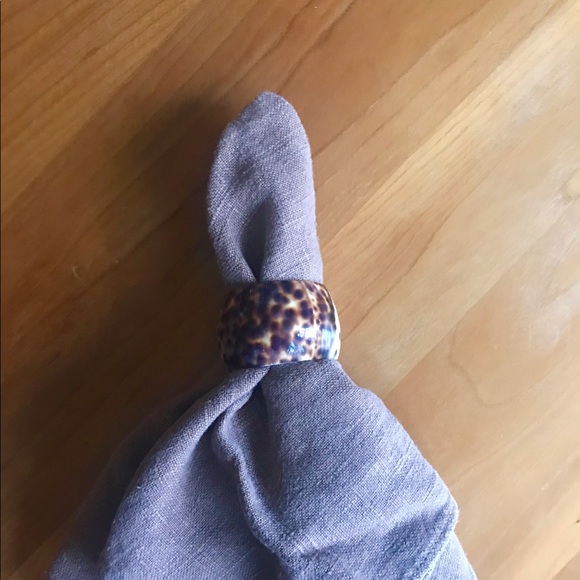 6 Shell Style Napkin Rings new. - Picture 2 of 8